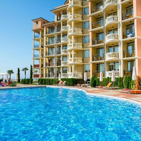 Andalucia Beach - Sea Viev Apartments Elenite Eksteriør billede